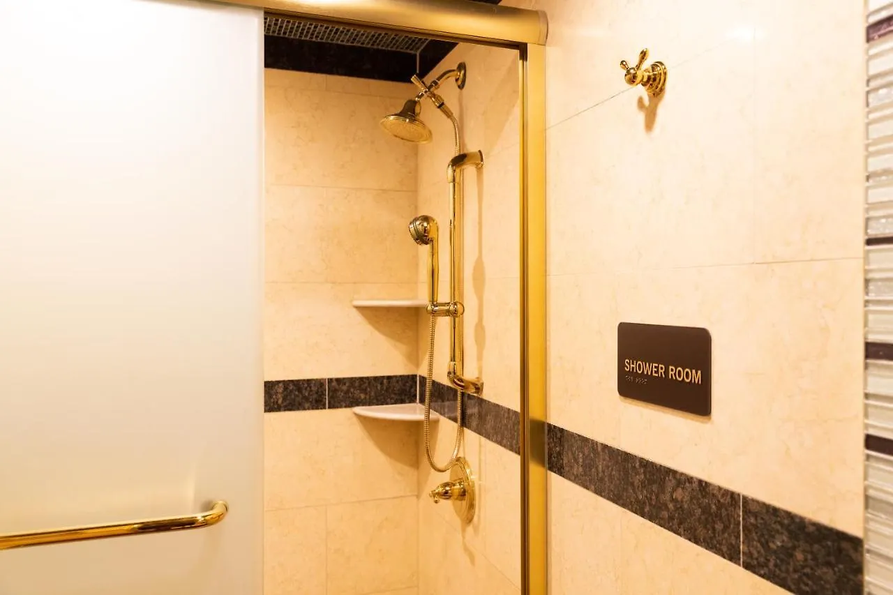 ****  The Allen Hotel New York USA